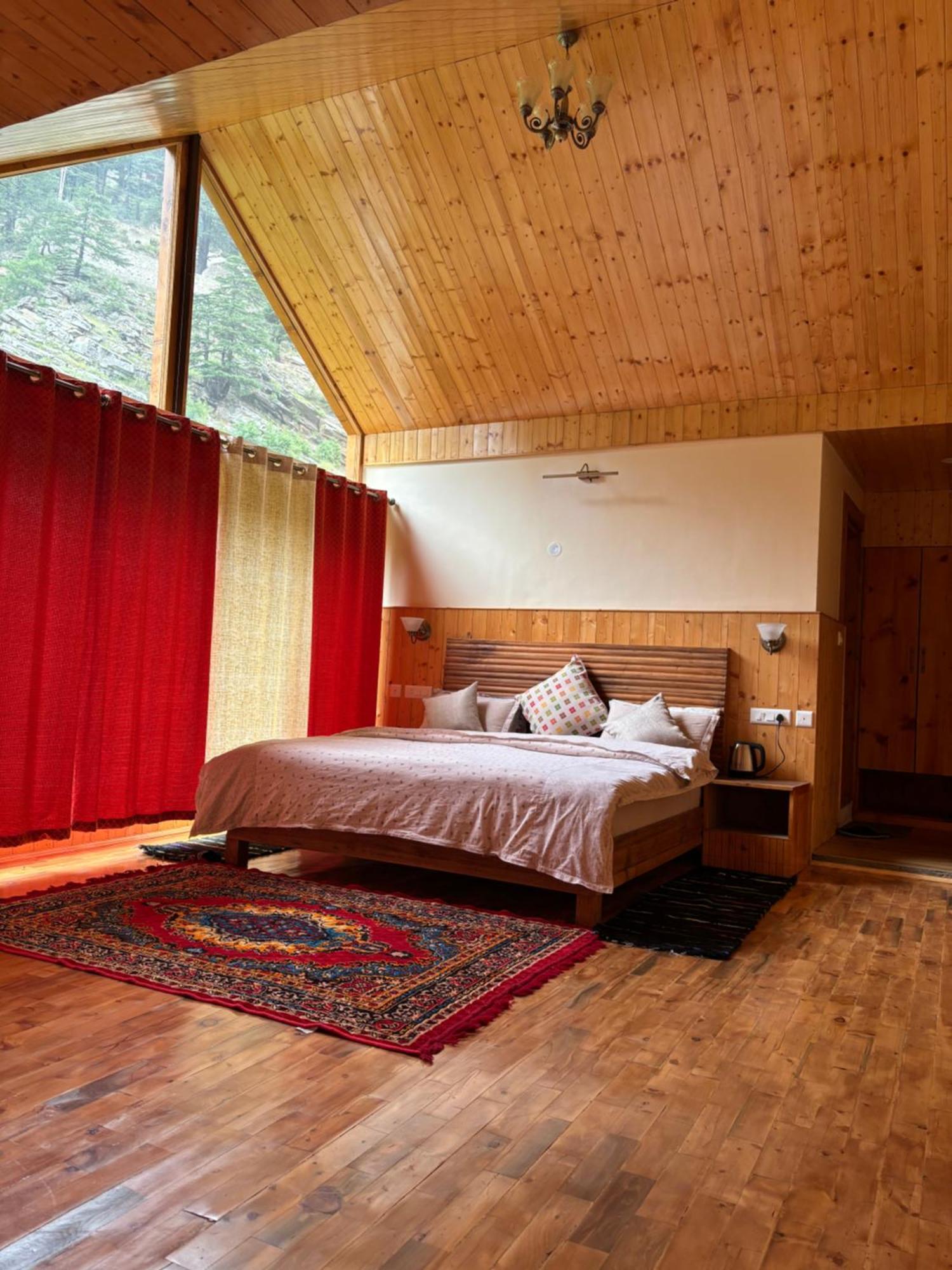 Toshim Homestay Sāngla Exterior photo